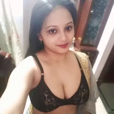 Kavya - VIP Call Girl